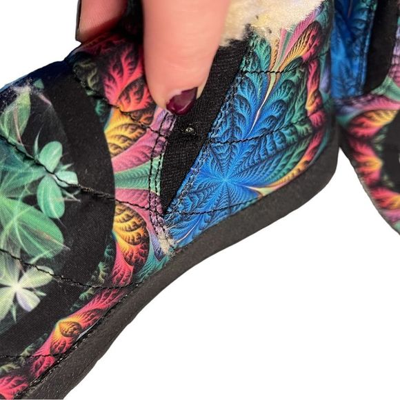 Yes We Vibe Winter Comfort Sneaker Boot 5.5 Vegan Cruelty Free Peace Sign - Picture 10 of 11